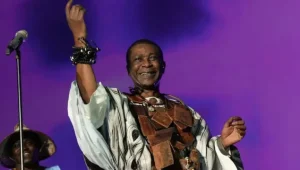« Passons à autre chose… » : Youssou Ndour après le trophée manqué des Grammy Awards