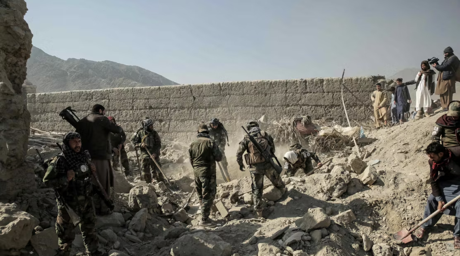 Pakistan–Afghanistan : l’escalade militaire vire à la confrontation ouverte