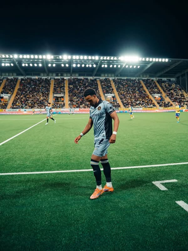 Anderlecht : Ilay Camara sort sur blessure après seulement 14 minutes de jeu !