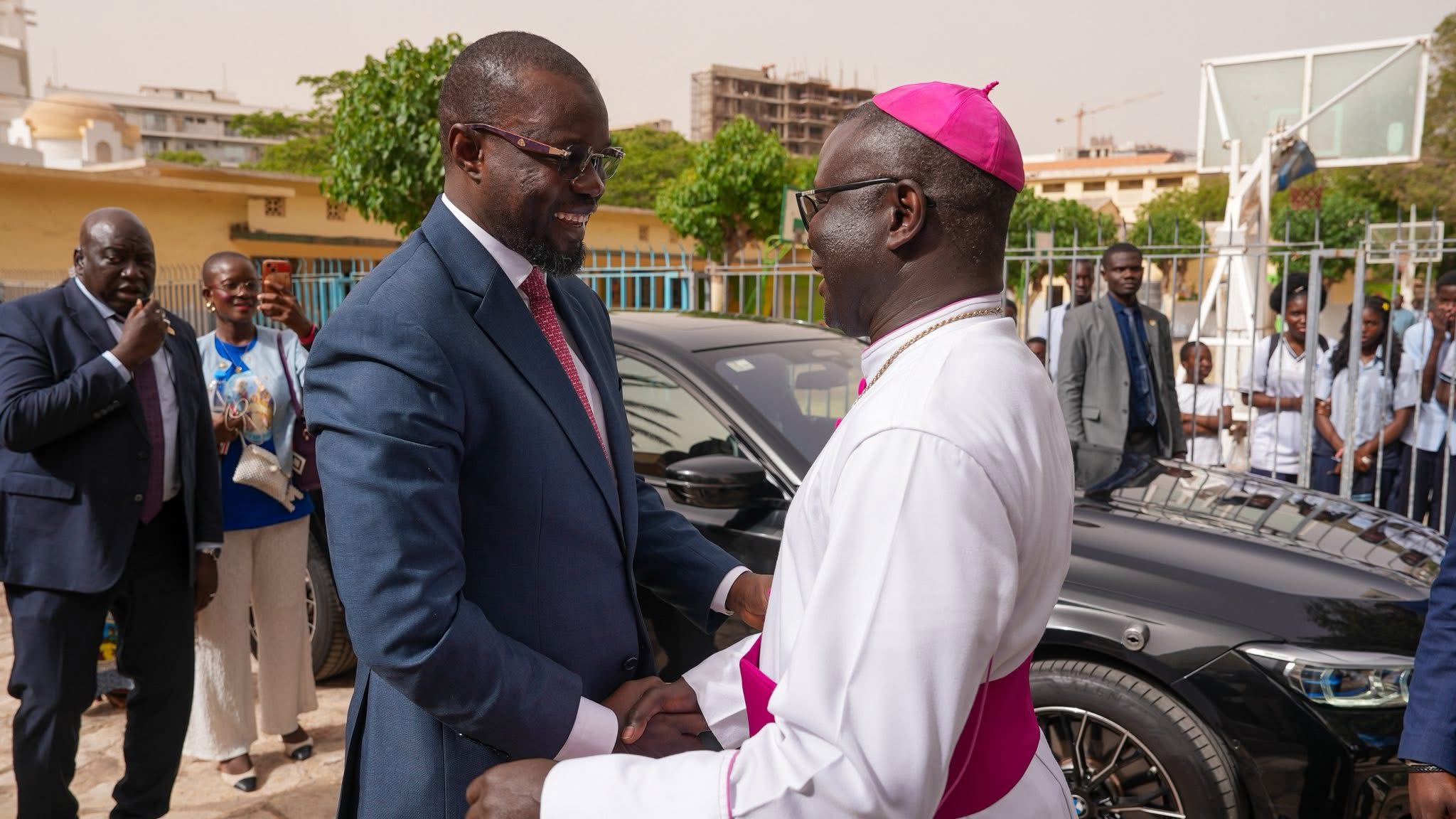 Pèlerinage marial de Ponpenguine : Ousmane Sonko chez l’archevêque de Dakar