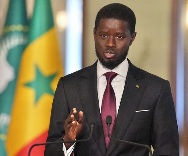 Le Dièse de Sara: une conference de presse au musc de chez Cocc Barma Fal