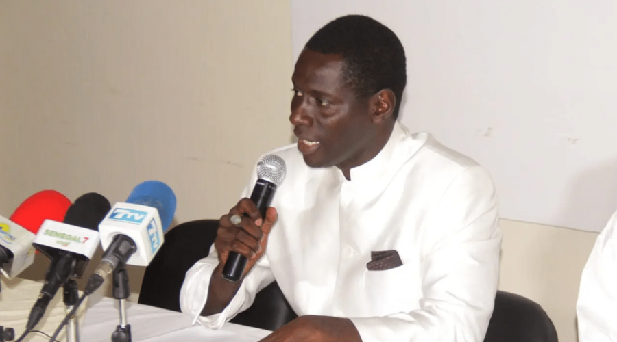 A Juan Branco, dernière chance des insulteurs de guide religieux (Par Mounirou Sarr)