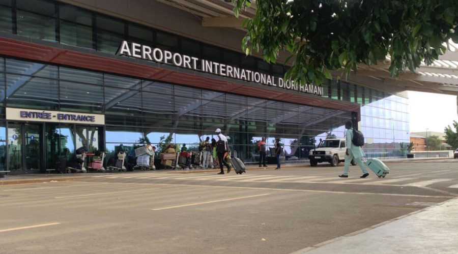Niger : des tirs et des détonations à l’aéroport de Niamey