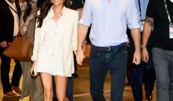 Nigeria:Meghan Markle et le Prince Harry éblouissent durant leur séjour arborant des bijoux hors de prix