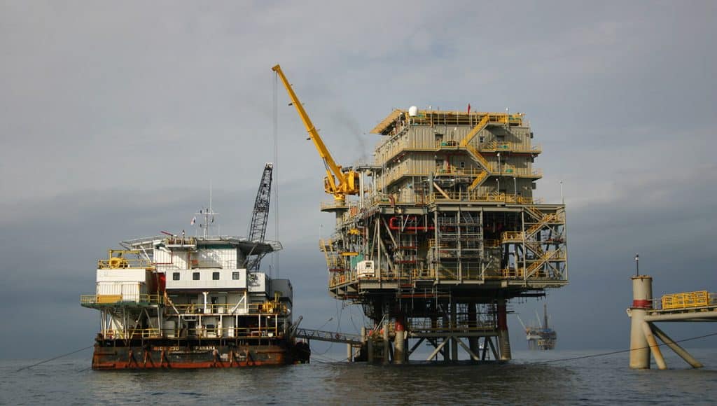 *Exploitation pétrolière :le premier baril attendu en fin d’année *.
