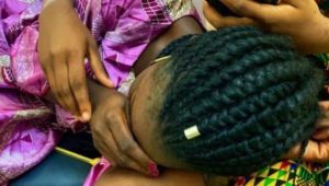 Photo: Récit déchirant d’une jeune femme abusée par son propre père « Dafmay Teu..dé Ba Paré… »